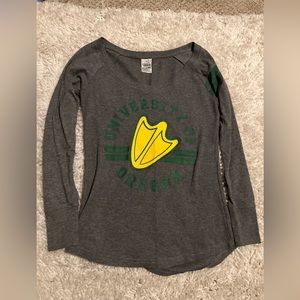 Oregon Ducks university shirt